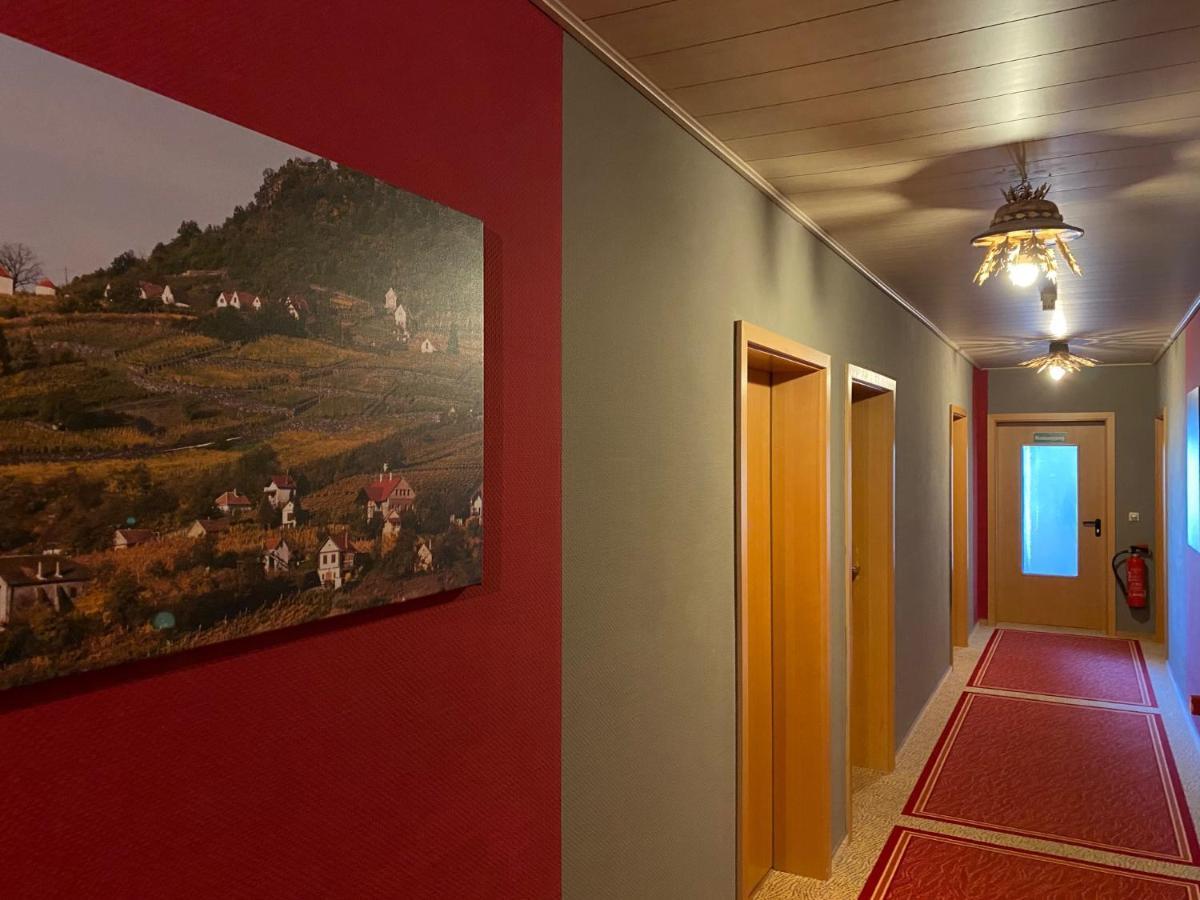 Hotel Zum Ziehbrunnen Берлин Екстериор снимка